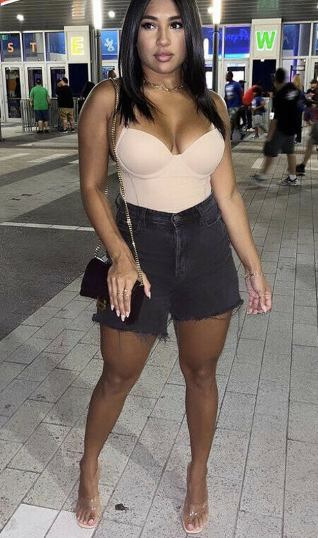 Leslie Ines leaked onlyfans sex