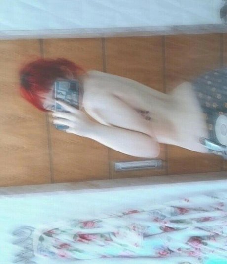 deadgirlws onlyfans tits