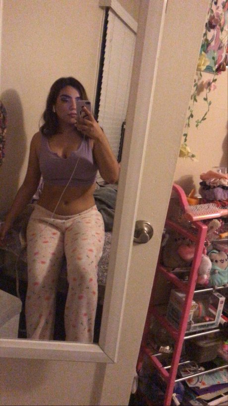 April Maribel Espinoza onlyfans de