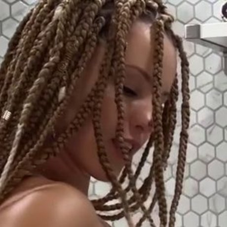 theislandgirl onlyfans nsfw