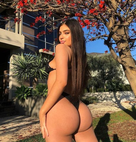 krissybertone onlyfans nude pics