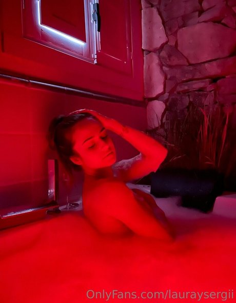 Lauraysergii pics onlyfans
