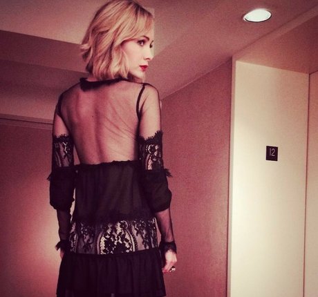 Ksenia Solo onlyfans model photo