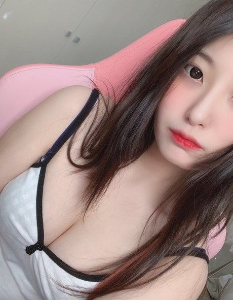 azuan2001 onlyfans nude leak