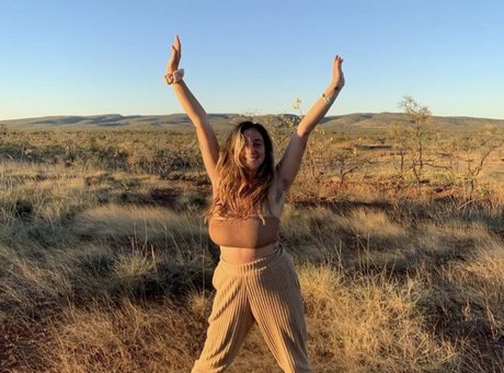 Wears ren only fans sex