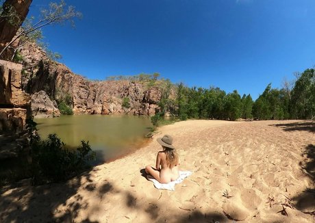 Wears ren onlyfans full