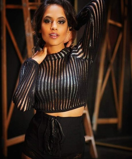 Agam Darshi onlyfans sex leaked