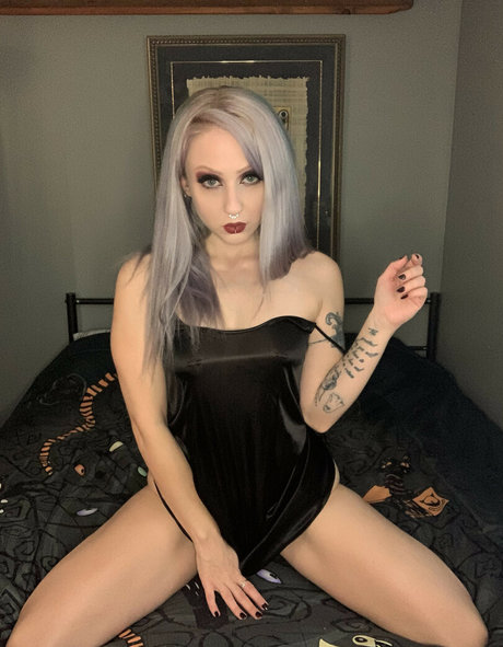 melyndamoon onlyfans leaks xxx
