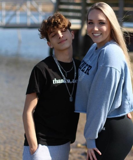 Morgan Watt onlyfans nude leaked