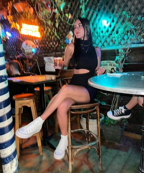 Sara Avni onlyfans leak nudes