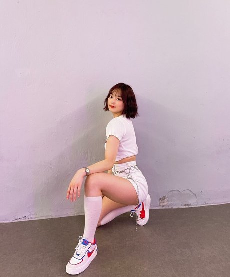 qls1226 onlyfans leaked tits