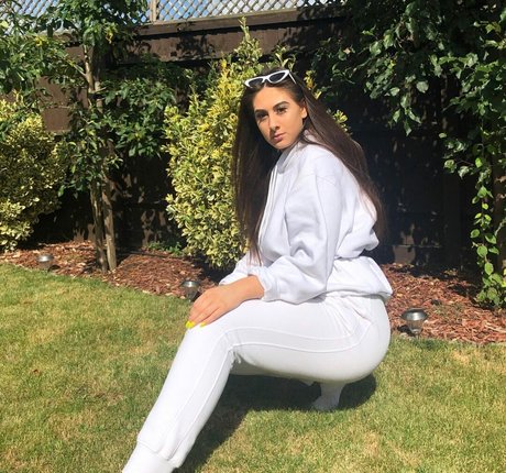 curvy redhead onlyfans sexy img