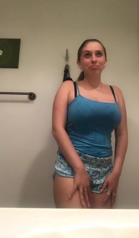 Lily Patrick onlyfans nude photos