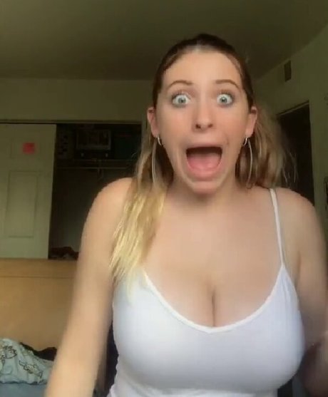 Lily Patrick onlyfans nude photos