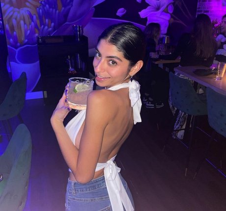 Antoenella nude leak onlyfans