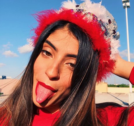 Antoenella Profile pic