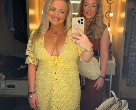 curvy muscle onlyfans beautiful naked galleries