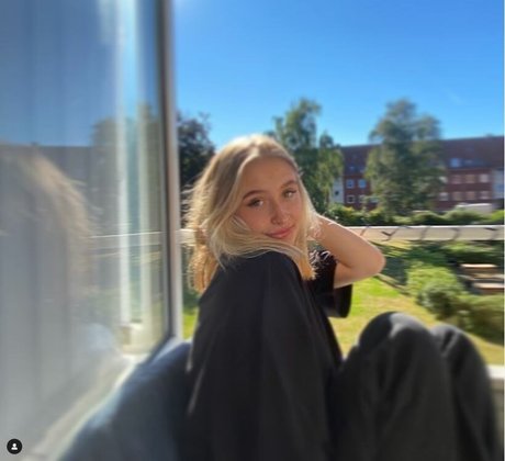 Cecilie M Paasch onlyfans sex leak