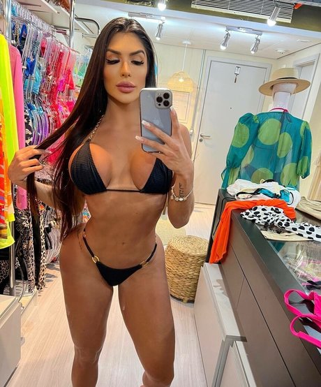 Mayara Della Vega feet onlyfans