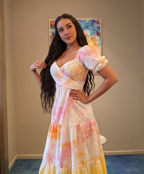 Anya Geraldine onlyfans sexy