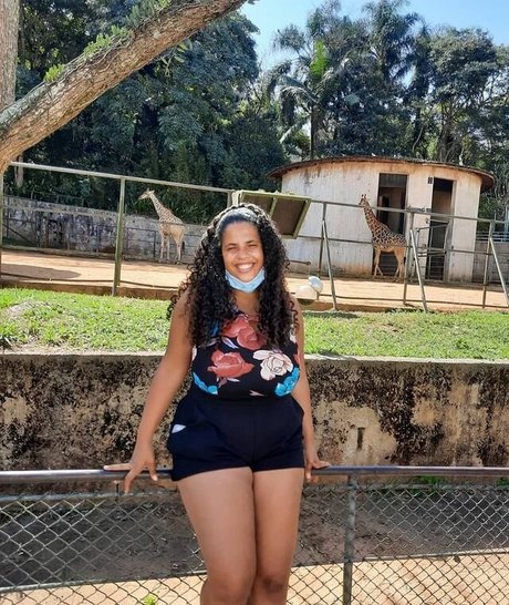 Mayla Coimbra Profile pic