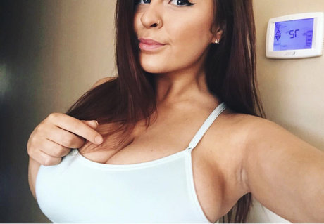 Katie LaRowe nudes leaked onlyfans