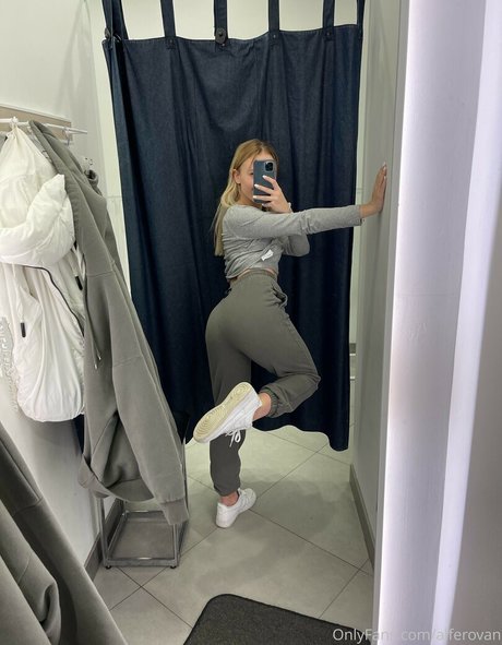 Alferovan onlyfans strip tease