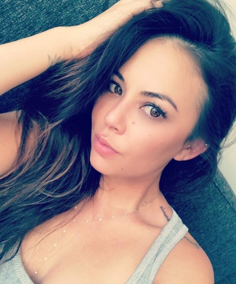 Janel Parrish onlyfans leak new