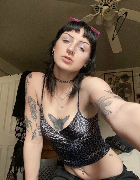 gothbimboxxx onlyfans porn nude