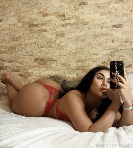 Bella Lagares xxx only fans