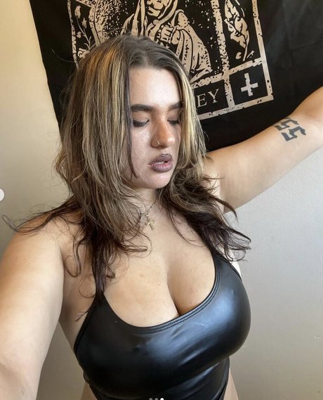 deesooze onlyfans star