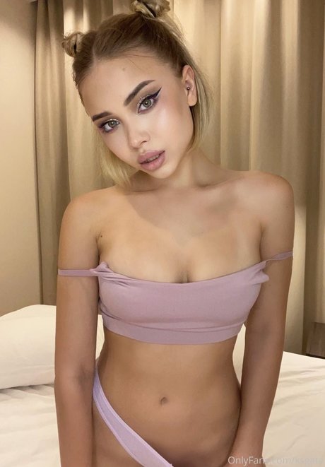 Ksenia Gato onlyfans naked leak