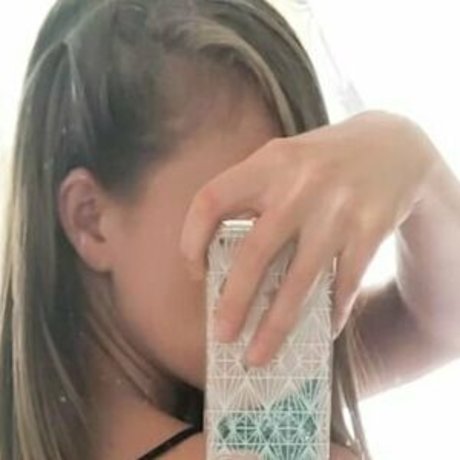 Chivette1232 onlyfans nide