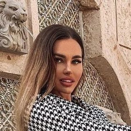 Dasha Mart only fans nude