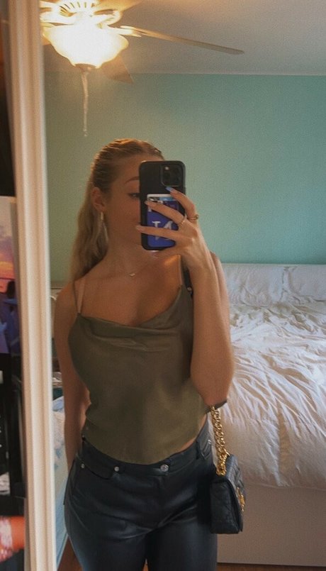 Alina Fernandez sexy onlyfans