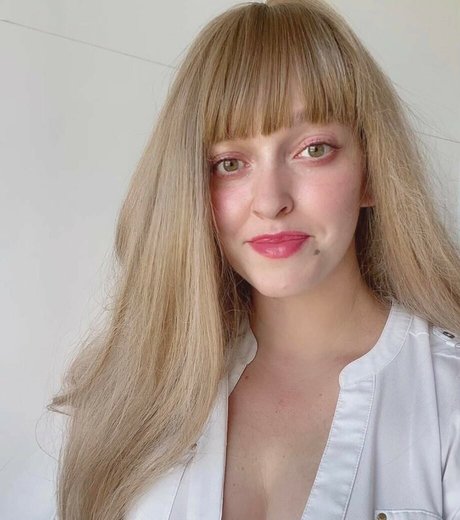 DD Bella onlyfans pics nude