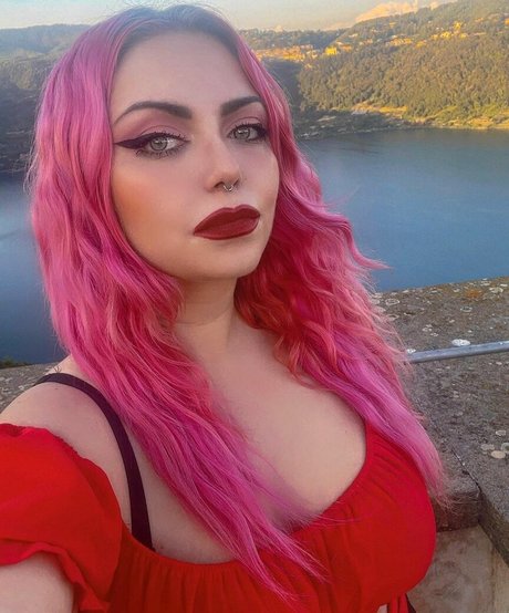 Anna Manna leaks only fans