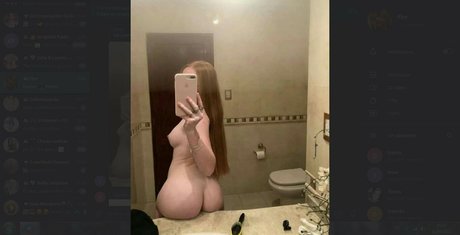 Flor Lisomini only fans pics