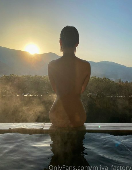 _miiya factory nudes onlyfans