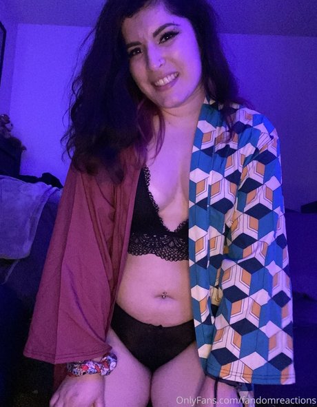 FandomReactions only fans leak