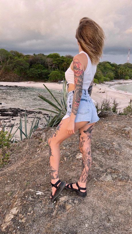 Real Red Fox onlyfans sex leak