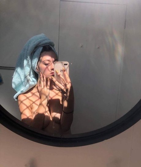 Bree Louise onlyfans nude pictures