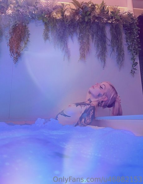 AlienxBaby new onlyfans