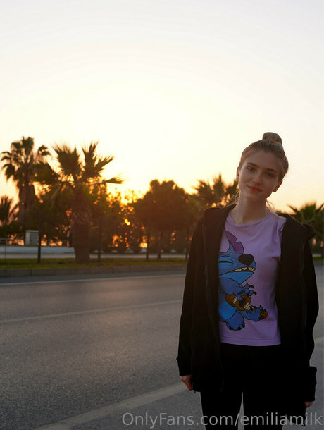 Emilia Milk onlyfans content leaked