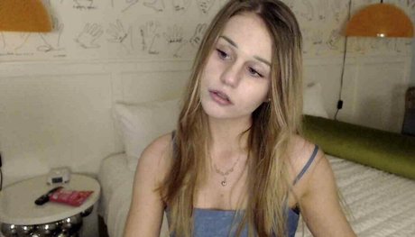 mabel may nudes onlyfans leaked