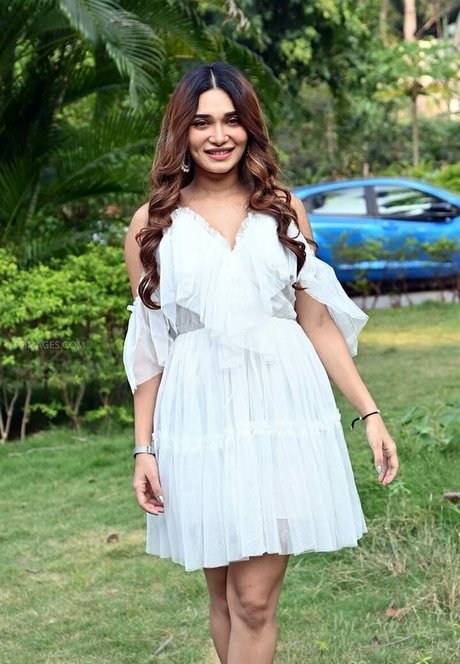 Jenifer Emmanuel onlyfans pics