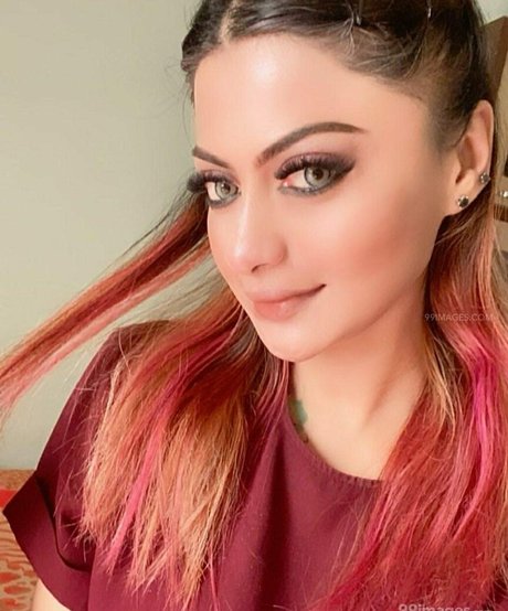 bbw anal onlyfans free self-portrait