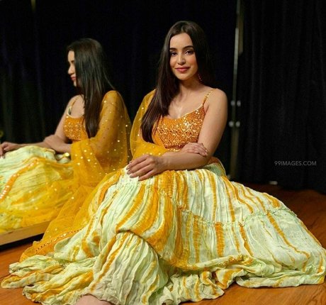 Ankitta Sharma sex onlyfans