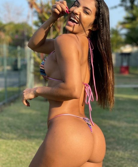 Rainhas De Bateria onlyfans model photos