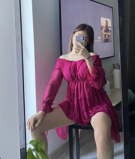 buseeylmz97 onlyfans nude leaks